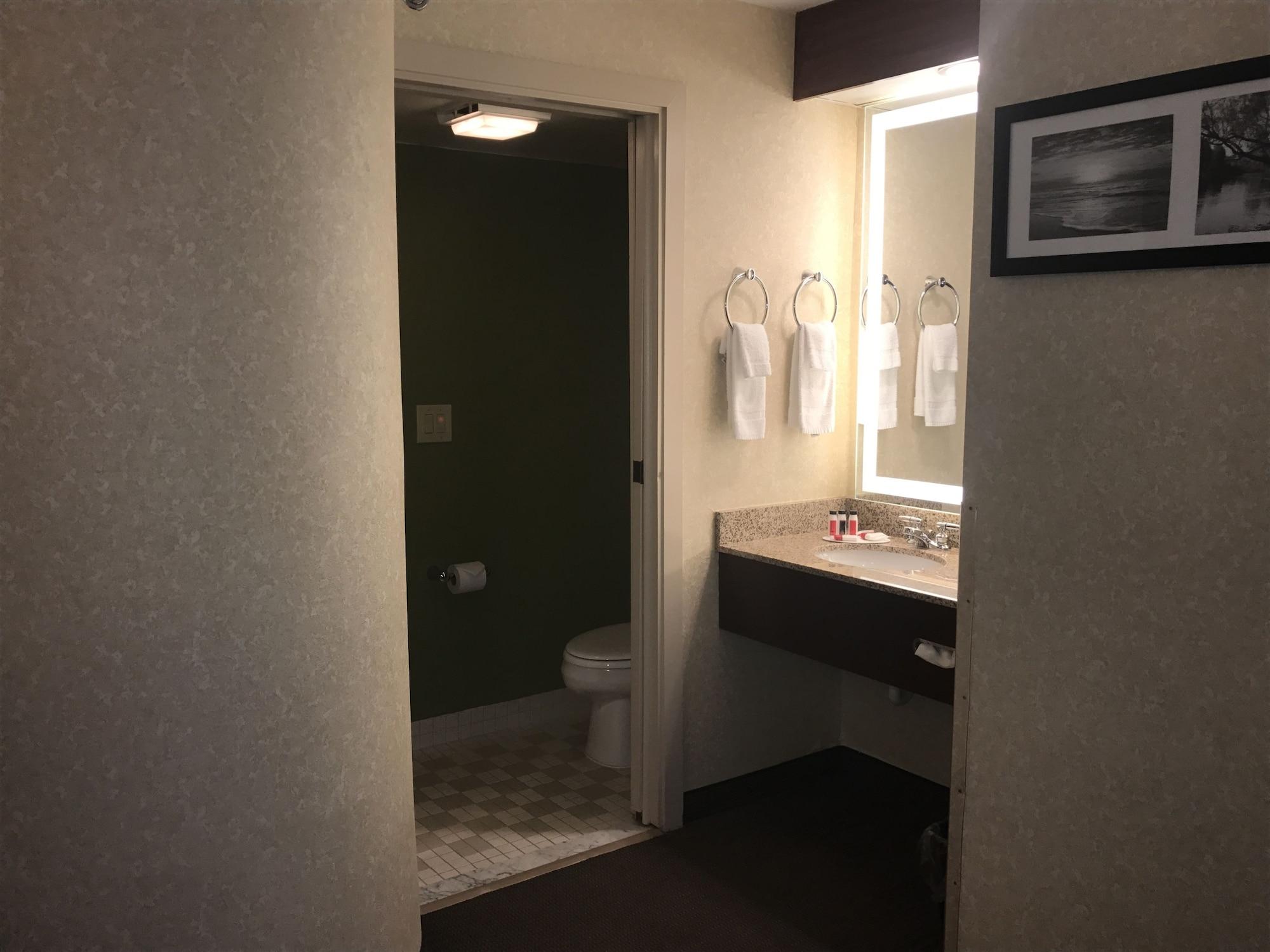 Baymont By Wyndham Flat Rock Hotel Buitenkant foto
