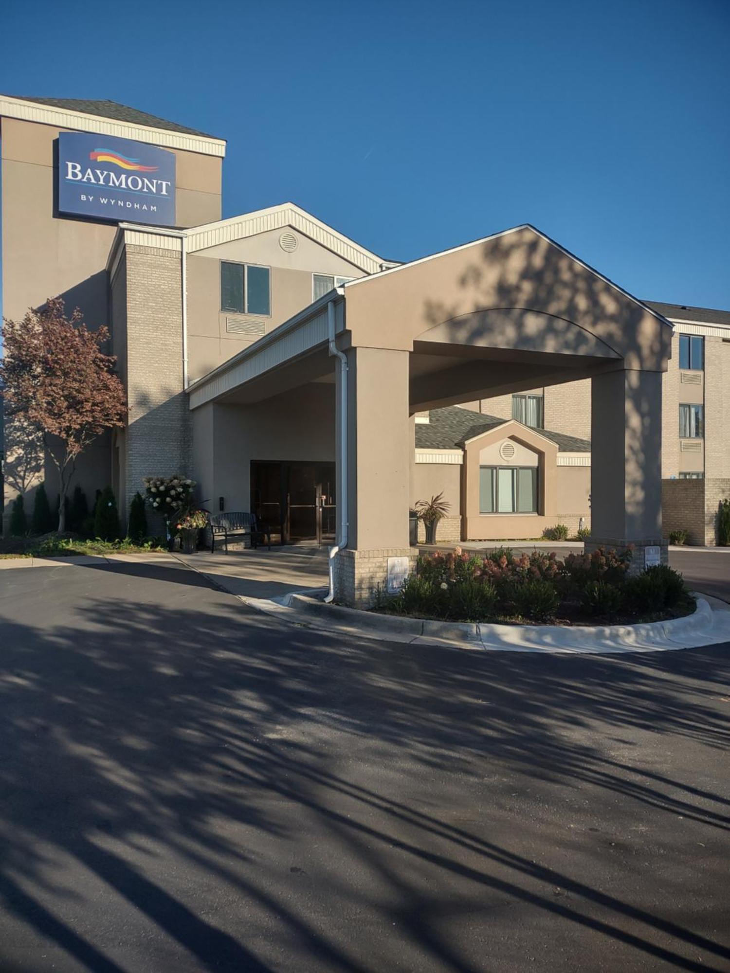 Baymont By Wyndham Flat Rock Hotel Buitenkant foto
