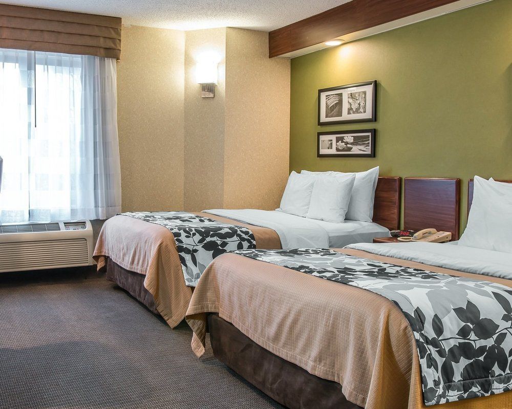 Baymont By Wyndham Flat Rock Hotel Buitenkant foto